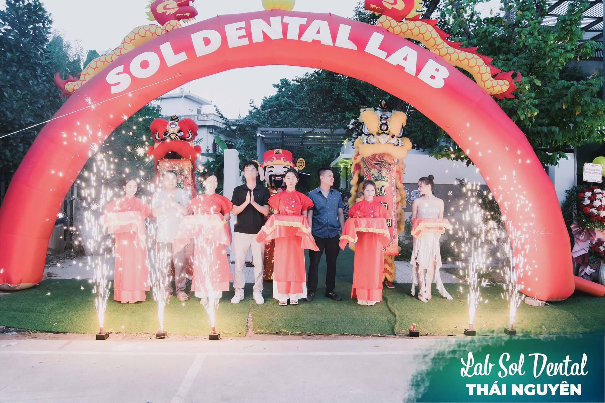 Nha khoa Thùy Anh khai trương Lab Sol Dental